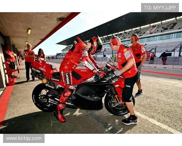 MotoGP赛季最新动态：车手表现激烈变化 争冠格局日益扑朔迷离