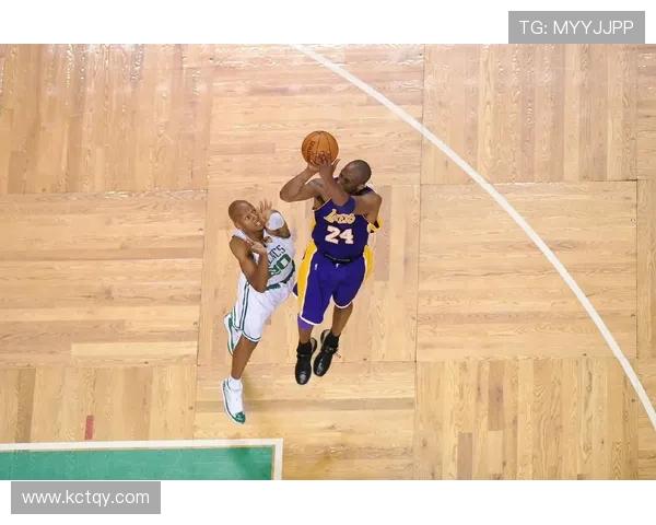 詹姆斯领衔湖人队重返总决赛挑战凯尔特人，季后赛焦点再度聚焦洛杉矶